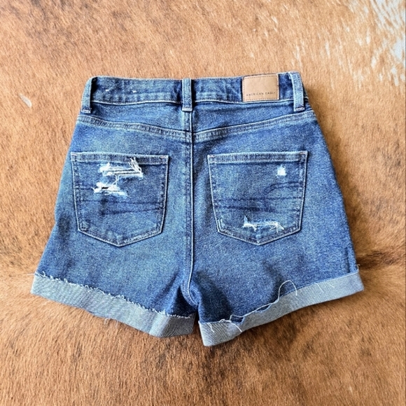 American Eagle Mom Shorts - Picture 2 of 4
